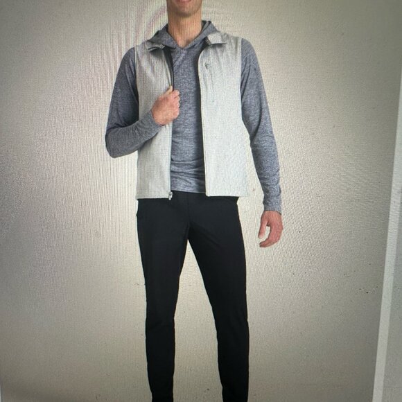 American Tall Featherweight Perforated Training Jogger for Tall Men in Black Siz - Picture 1 of 4